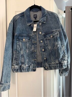 GAP Light Blue Denim Trucker Jacket
